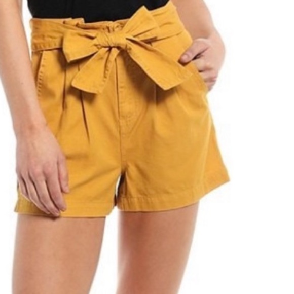 15. Everly Paper Bag Shorts in Marigold, Various Sizes - Picture 1 of 13